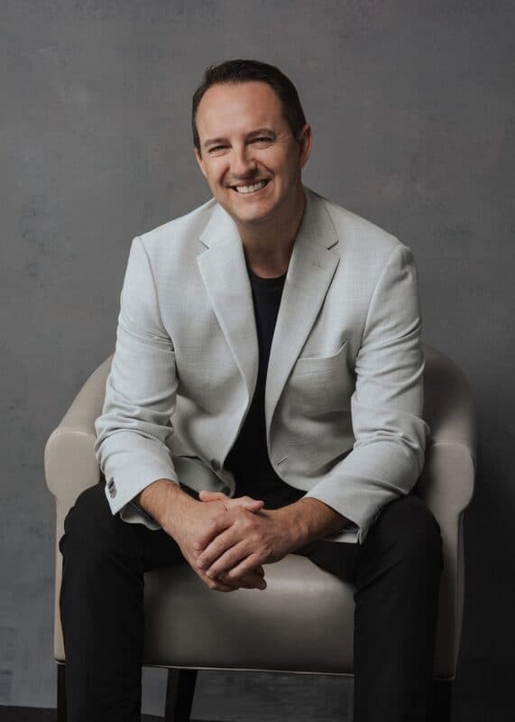Aaron Hoefen