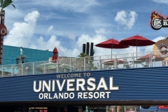 Universal-4